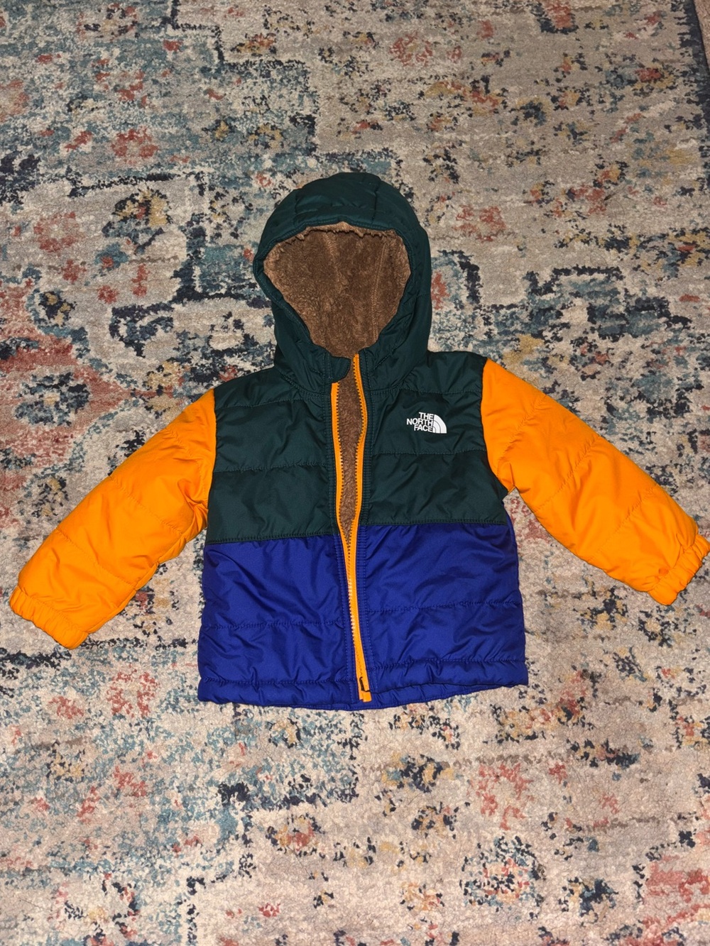 The North Face Kids' Hooded Colorblock Puffer Jacket -teddy reversible